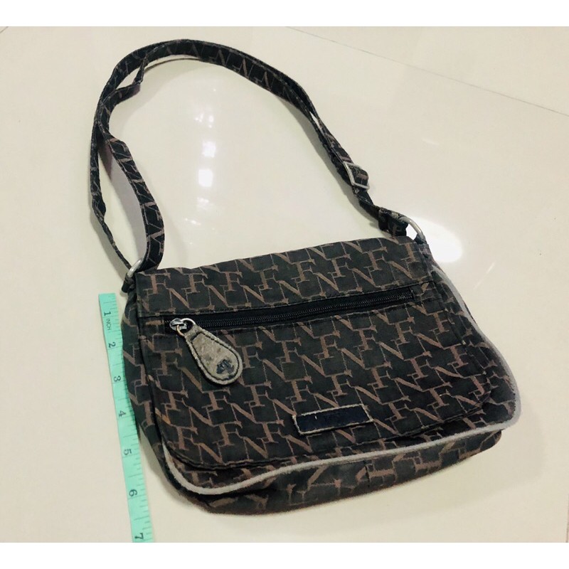 กระเป๋า FLYNOW มือสอง ราคาถูก