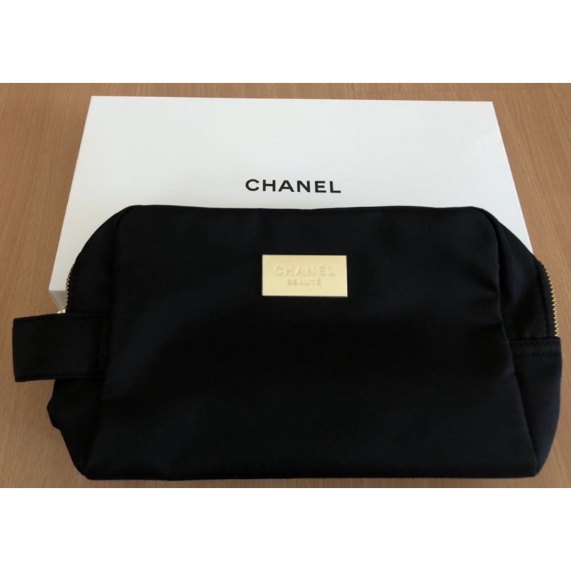 กระเป๋า Chanel Amenity Kit แท้ ใส่ของใช้ส่วนตัว
