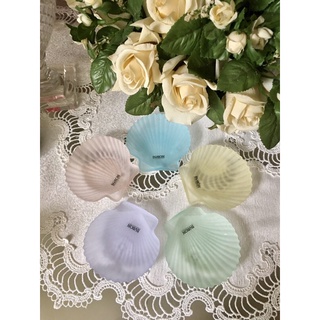 Byron Hirota Glass Tokyo ชุดจานทรงเปลือกหอยหลากสี สวยน่ารักมากๆค่ะ