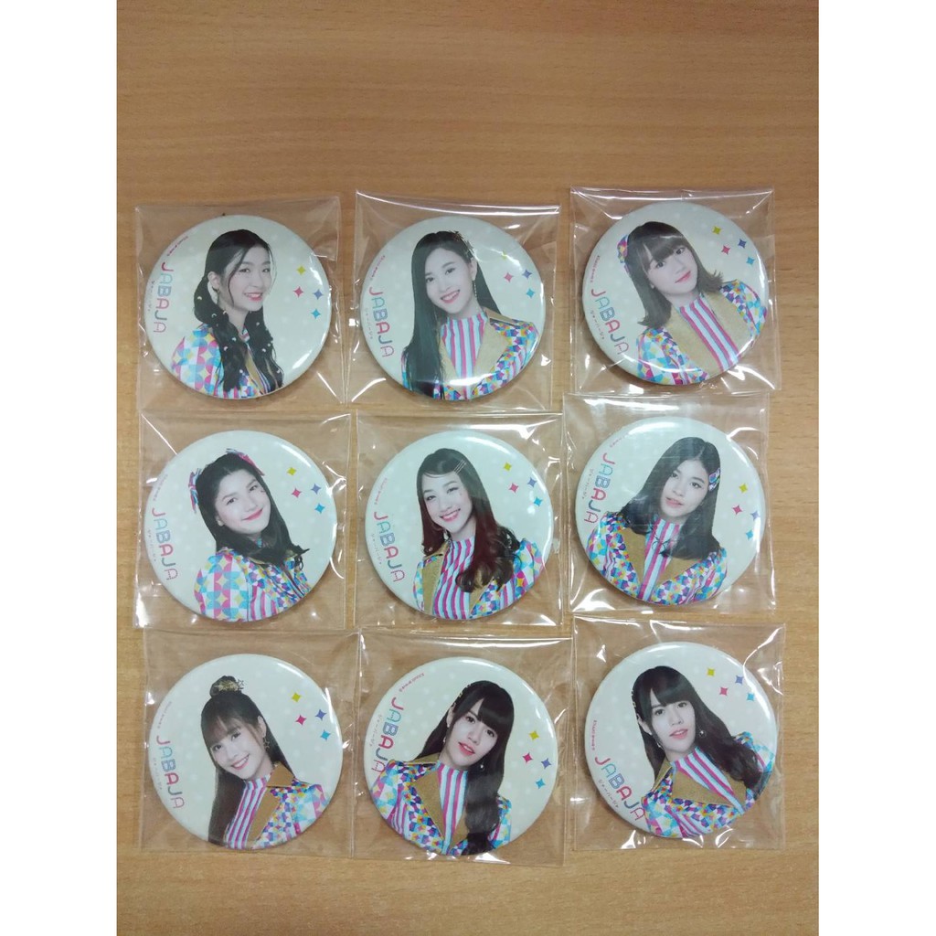 เข็มกลัด BNK48 JABABA