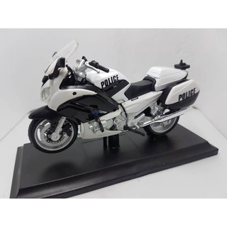 MAISTO โมเดลรถมอเตอร์ไซค์ BMW R 1200RT  ทำจากเหล็ก สัดส่วน 1:18 NO.32306