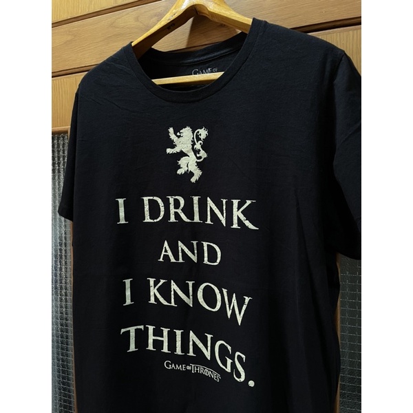 ย้อนยุคเสื้อยืดมือสอง GAME OF THRONES I DRINK AND I KNOW THINGS (2019) Size XL มือ2S-5XL