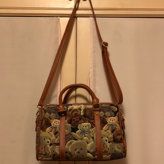 กระเป๋า Henney bear พร้อมถุงผ้า