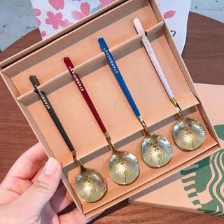 ชุดช้อน Starbucks มาพร้อมกล่อง