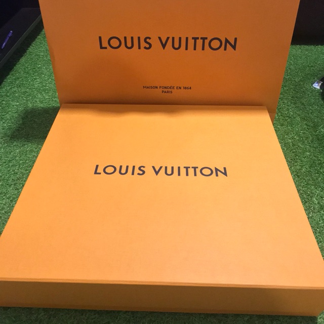 กล่อง Louis Vuitton speedy 30 แท้ 💯%