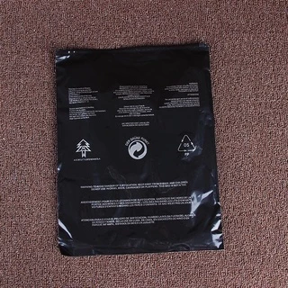 ถุงแพ็คเสื้อแบบหน้าใสหลังดำมีลาย ซิปรูด มีรูระบาย ซองใส่เสื้อ ราคาถูก จำนวน 50 ใบ มีของพร้อมส่ง ส่งไว ส่งทุกวัน