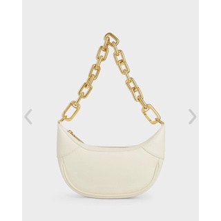 Charles&amp;Keith Shalia Chain-Handle Moon bag - Cream กระเป๋าแบรนด์มือสอง สภาพใหม่