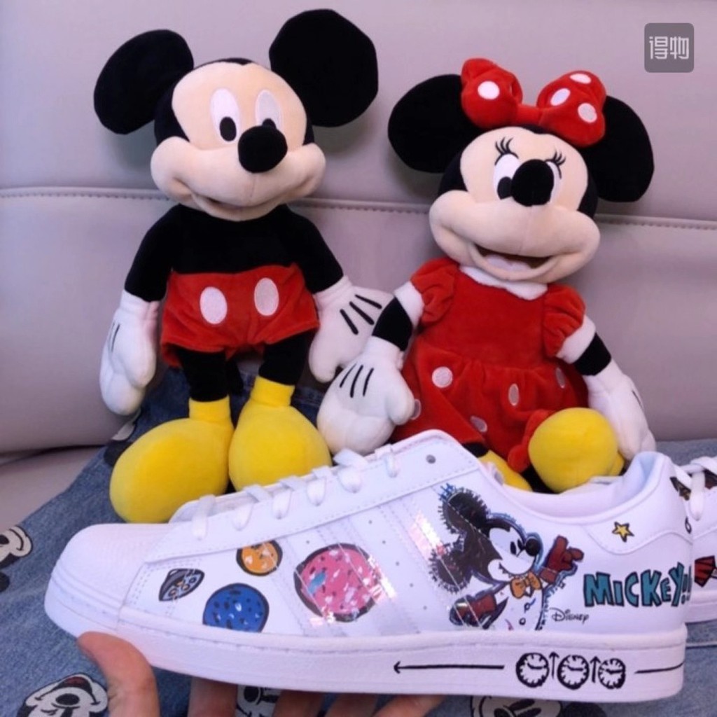 Freeshipping Kasing Lung X Mickey Mouse X Adidas Originals Superstar "Mickey FANGTASTIC GZ8839 Graffiti หนังรองเท้าผ้าใบ
