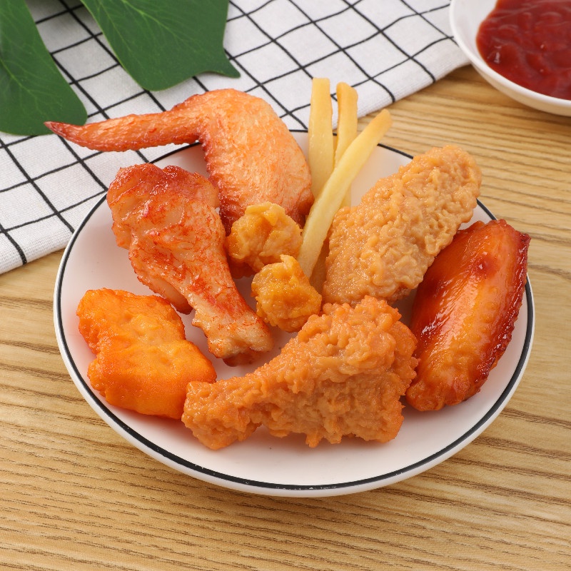 【โมเดลอาหารปลอม】โมเดลปีกไก่ทอด เหมือนจริง สําหรับตกแต่งบ้าน ปาร์ตี้ ตลาด ห้องครัว