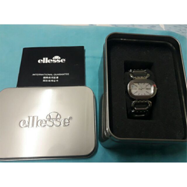 นาฬิกา แบรน์ ellesse  เครือ CITY CHAIN