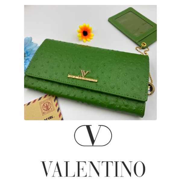 Valentino  💚💚💚💯❌❌❌ขายแล้ว❌❌❌สวยมาก  กระเป๋าเงินของแท้มือสอง
