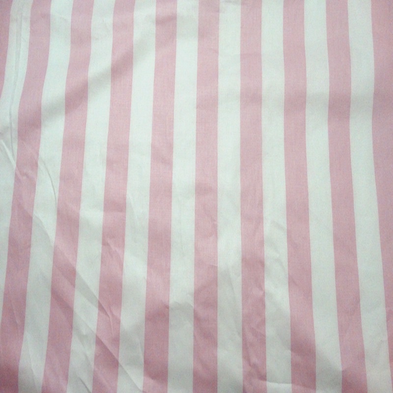 ผ้าคอตตอน 100% ทอทวิล หน้ากว้าง 1.6 เมตร ตัดขายเป็นเมตร พิมพ์ลายเมฆ