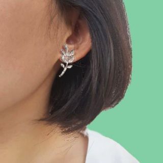 *SALE*Basic Leaf earring กิ่งใบไม้Minimal