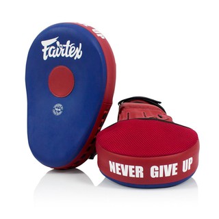 พร้อมส่งค่ะ💖Fairtex FMV13 Maximized Focus Mitts Blue/Red