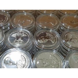 เหรียญ 20 บาท เหรียญนิกเกิลวาระ พระบรมราชาภิเษกรัชกาลที่ 10 พร้อมตลับ จำนวน 100 เหรียญ