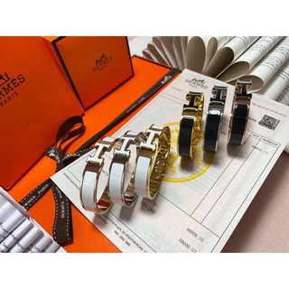 กำไลข้อมือBrandname เกรดHIEND 1:1 สลับแท้ Full set เอกสารครบ ปั้มทุกจุด ถ่ายจากงานจริง👍🏼💕