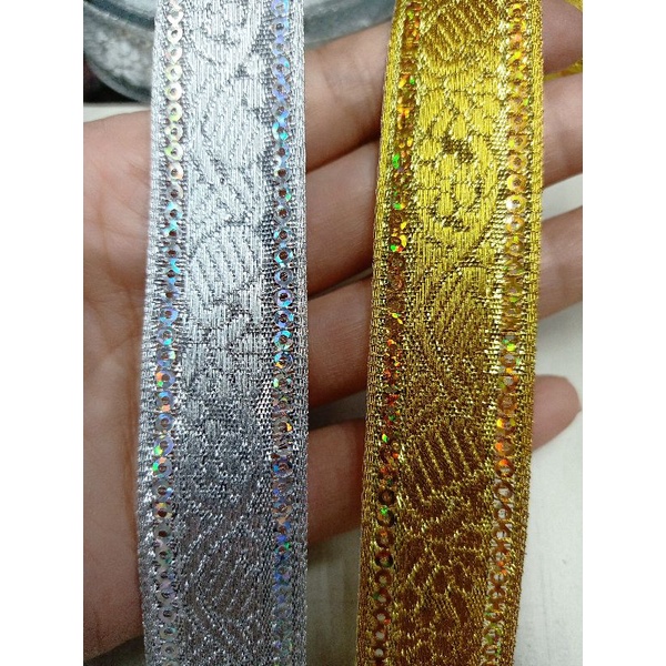 ลูกไม้เทปดิ้นทอง 💞 สำหรับตกแต่ง🏄🏻‍♀️🌷