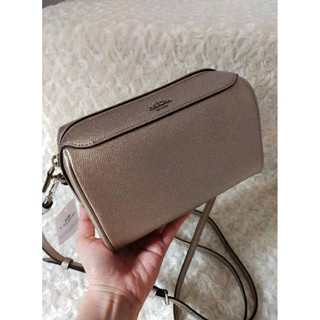 พร้อมส่งแท้💯 Benette Crossbodyกระเป๋าครอสบอดี้หมอนไร้หู