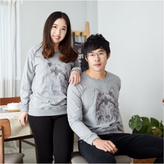 เสื้อแขนยาว Sweater ปัก ลายหมาป่า ผ้านิ่ม COTTON 100%