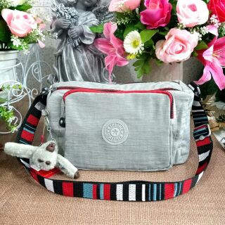 🐇KIPLING RETH WOMENS CROSS-BODY BAG🐇กระเป๋าสะพายข้าง ครอสบอดี้  วัสดุ โพลีเอสเตอร์