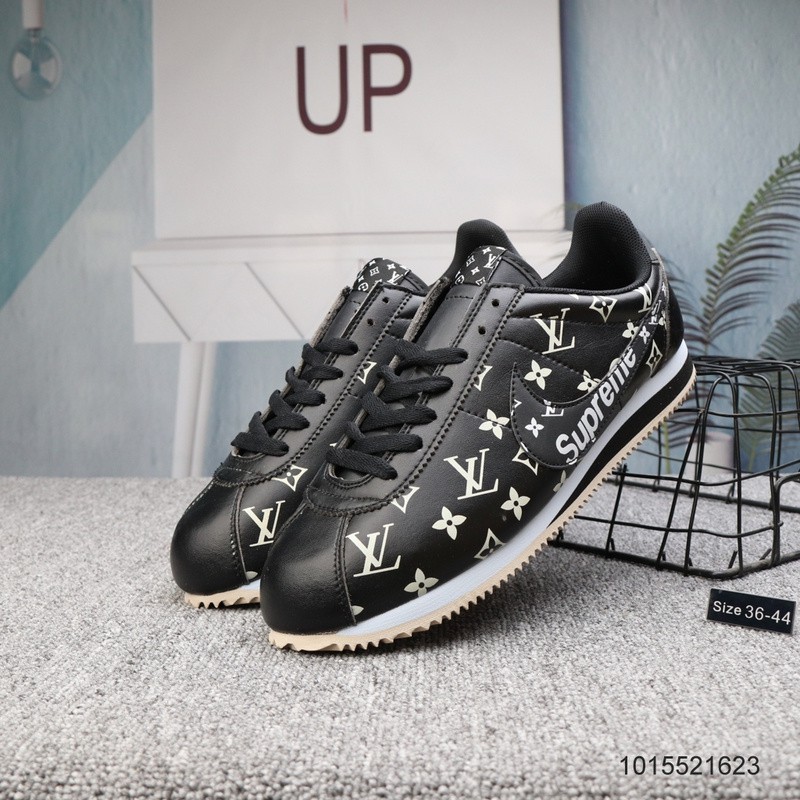 nike cortez x supreme