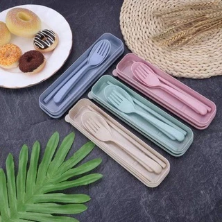 ชุดช้อนส้อม+ตะเกียบ พร้อมกล่อง ใส่ขนาดพกพา แบบพกพา มี 4 สีให้เลือก A67