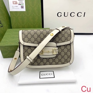 Gucci กระเป๋าสะพายข้างพาดลำตัว กุชชี่