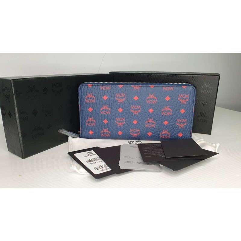 Mcm  Zepper wallet  new ลายสวย กระเป๋าปี 2021  ซิปเงินเงางาม วาววับ อป( full set ) กล่อง ถุงผ้า การ์ด ต่างๆ