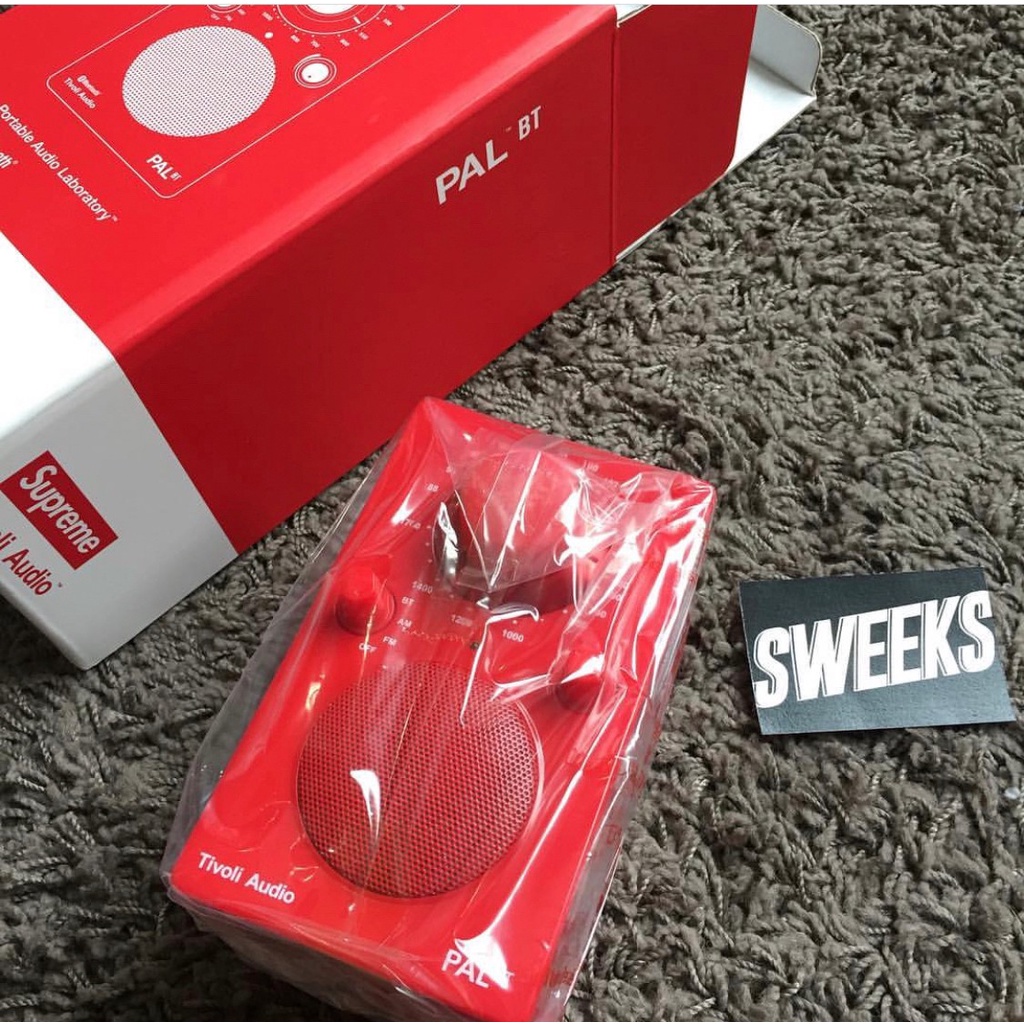 Supreme Tivoli AM/FM Speaker