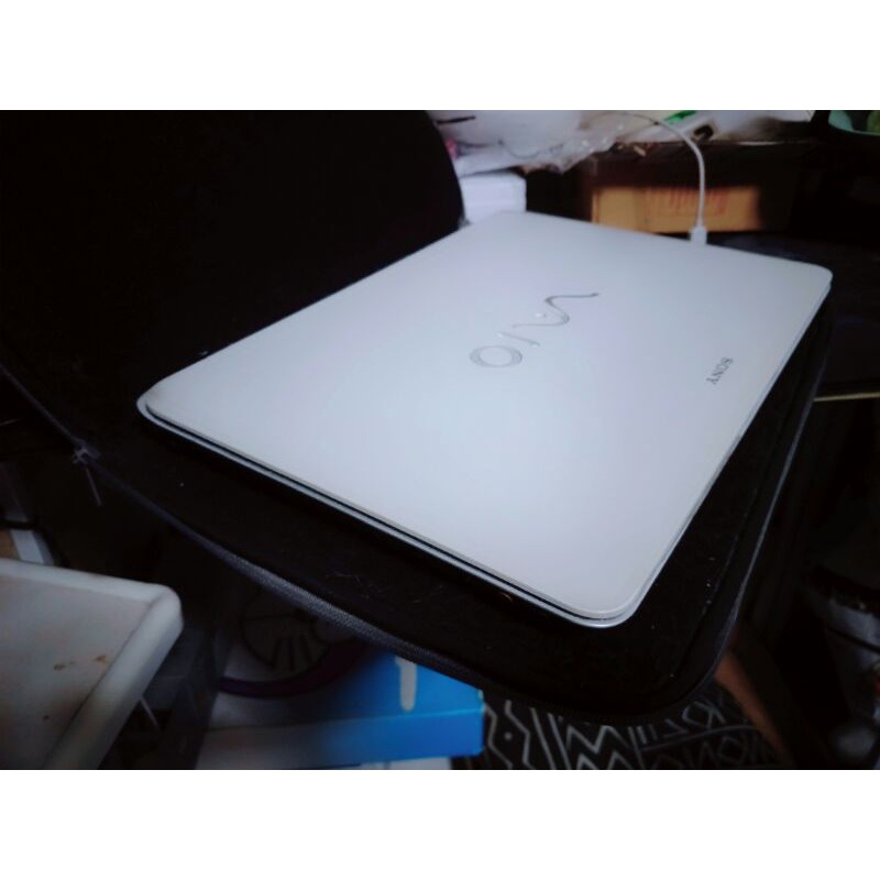 Sony Vaio core i5 ram 4 gb Hdd 500 gb จอ 14"