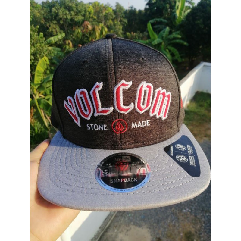 หมวก volcom ของแท้จากช็อปมือ1