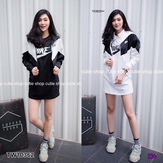Set เสื้อแจ็คเก็ตทูโทน+เดรสแขนสั้นสกรีนลาย TW10362
