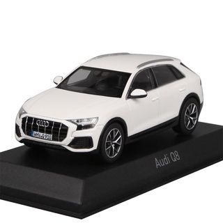 โมเดลรถยนต์ Norev 1/43 Audi Q8 2018 สีขาว เหมาะกับของขวัญวันเกิด