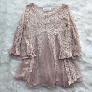 เสื้อคลุมยาวลูกไม้นิ่ม ใส่ทับเป็นเดรสสั้นได้