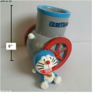 ที่เสียบปากกา อุปกรณ์เครื่องเขียน ลาย โดเรม่อน (Doraemon) ขนาดสูง 5นิ้ว