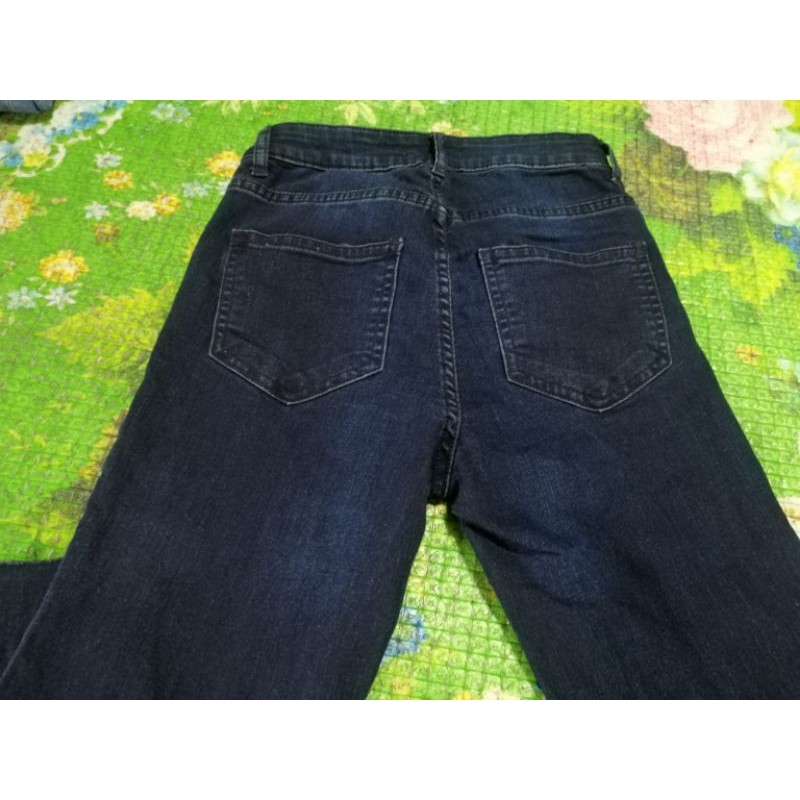 กางเกง​ยีนส์​แบรนด์​Hm