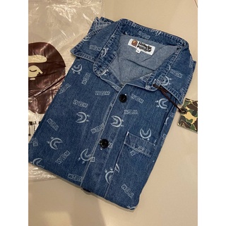 เสื้อเชิ้ตแขนยาว A BATHING APE SHARK PATTERN DENIM SHIRT  สวยเป๊ะ งานดีสุด พร้อมส่ง Size L / XL ถ่ายสดจากสินค้าจริง