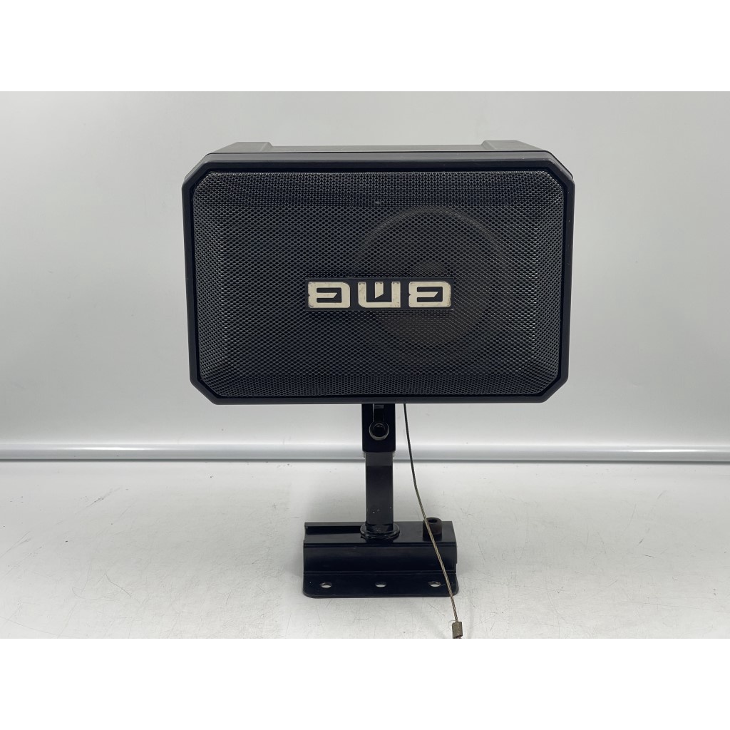 ลำโพง 1 ข้าง มือสองญี่ปุ่น BMB CS-M10V (229) 150W 6 โอห์ม Woofer 3.5 นิ้ว Size ตู้ 22x13.5x14CM มีฝาหน้า ขายึด รอยตามรูป