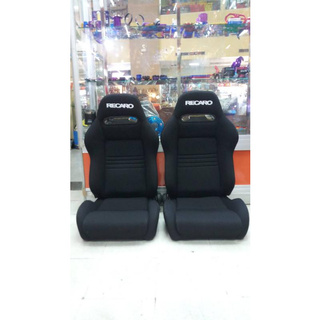 เบาะ รีคาโร่ SR3 ดำล้วน พร้อมลางเลื่อนฟรีไซน์ (เบาะ1คู่)