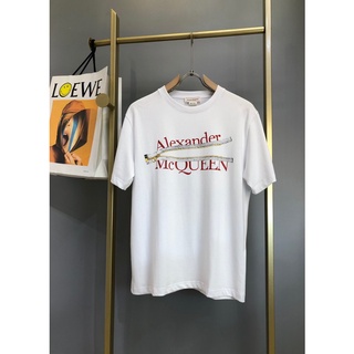 Alexander McQueen Alexander McQueen เสื้อยืดคอกลม แขนสั้น ผ้าฝ้าย พิมพ์ลาย สําหรับผู้ชาย และผู้หญิง