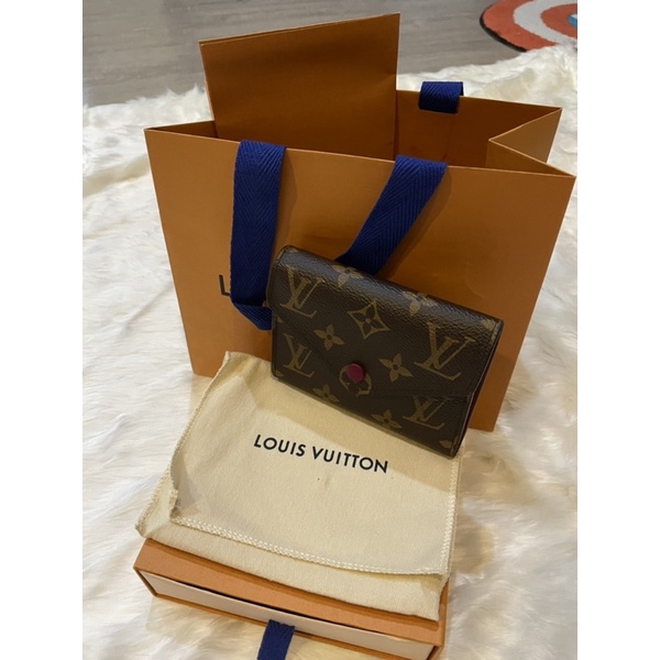 Sell Used like new แท้จากshop Louis Vuitton Victorine wallet monogram