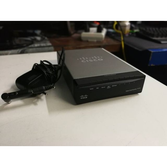 Cisco RV042 Load-Balance Router