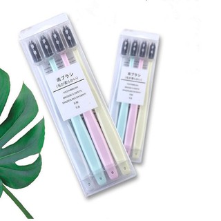 YOYO 4 สี 4 ด้าม แปรงสีฟัน MUJI เซ็ต แปรงสีฟันถ่านไม้ไผ่ YY104