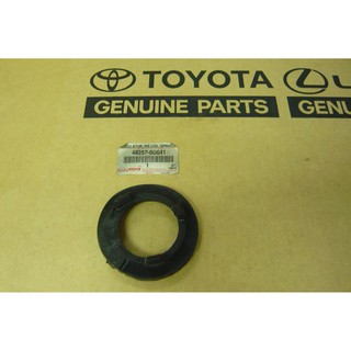 641. 48257-0D041 ยางรองสปริงหลังบน YARIS ปี 2017 ของแท้ เบิกศูนย์ โตโยต้า Toyota (TTGSHO)