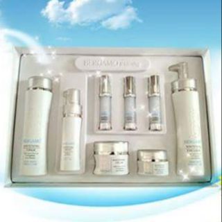 Bergamo Snow White Perfect Care  Set  (8ชิ้น)