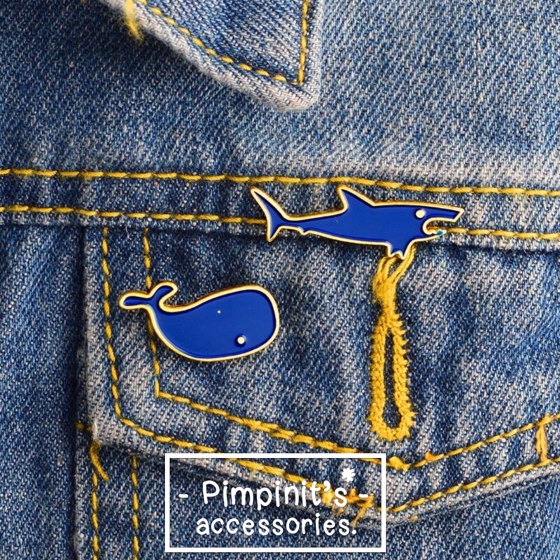 พร้อมส่ง เข็มกลัดเซ็ทวาฬและฉลามสีน้ำเงิน Blue Whale And Shark Enamel