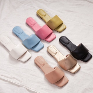 Cheese sandals รองเท้าแตะสวมหนังนุ่ม กดสั่งได้เลยค่ะ (Wila shoes)