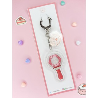 Lovelyz : Keychain + PIN Lightstick