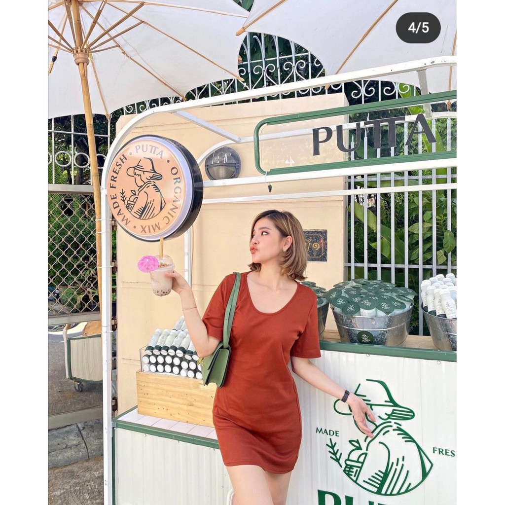 ส่งต่อมินิเดรส สีน้ำตาลช๊อคค่า จากร้านไอจีyqkoreashop คุณเหยา มือ1 ป้ายห้อยค่ะ  สไตล์เกาหลีน่ารักค่ะ