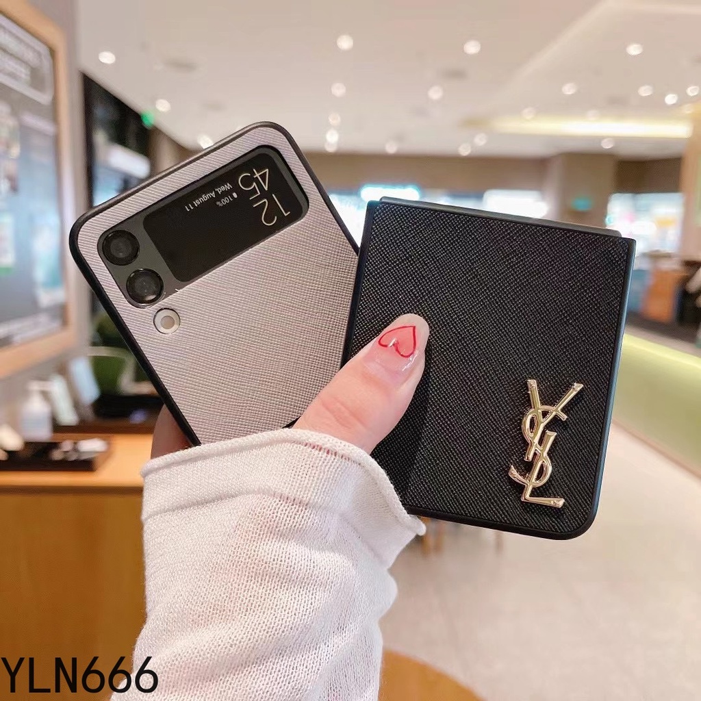 SAMSUNG เคสโทรศัพท์แฟชั่นสําหรับsamsung Galaxy Z Flip 6 5 4 3 2 1 สําหรับSamsung Galaxy Z Flip6 หรูหราหนังPU + PCสําหรับZ Flip5 โทรศัพท์มือถือกรณีProtector